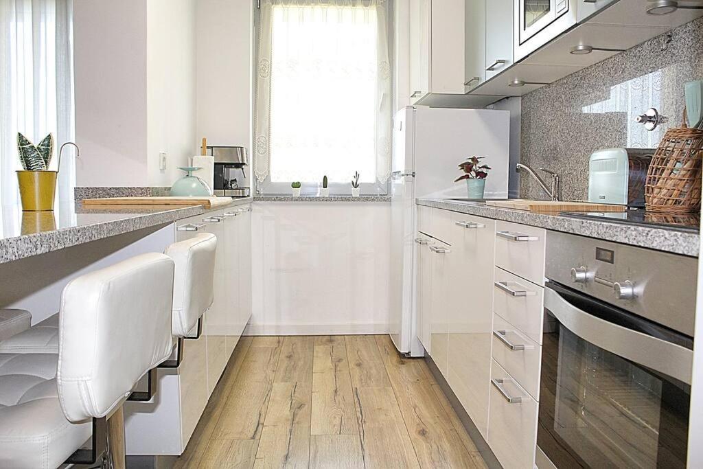 Arrabida Luxury Studio บีลาโนวาเดกายา ภายนอก รูปภาพ