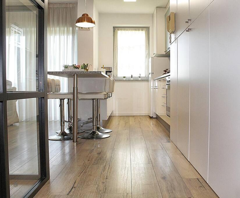 Arrabida Luxury Studio บีลาโนวาเดกายา ภายนอก รูปภาพ