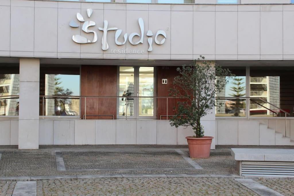 Arrabida Luxury Studio บีลาโนวาเดกายา ภายนอก รูปภาพ